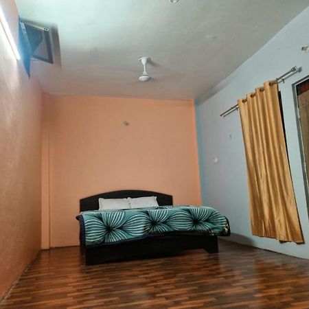 Shri Niwas Homestay Ayodhya 外观 照片