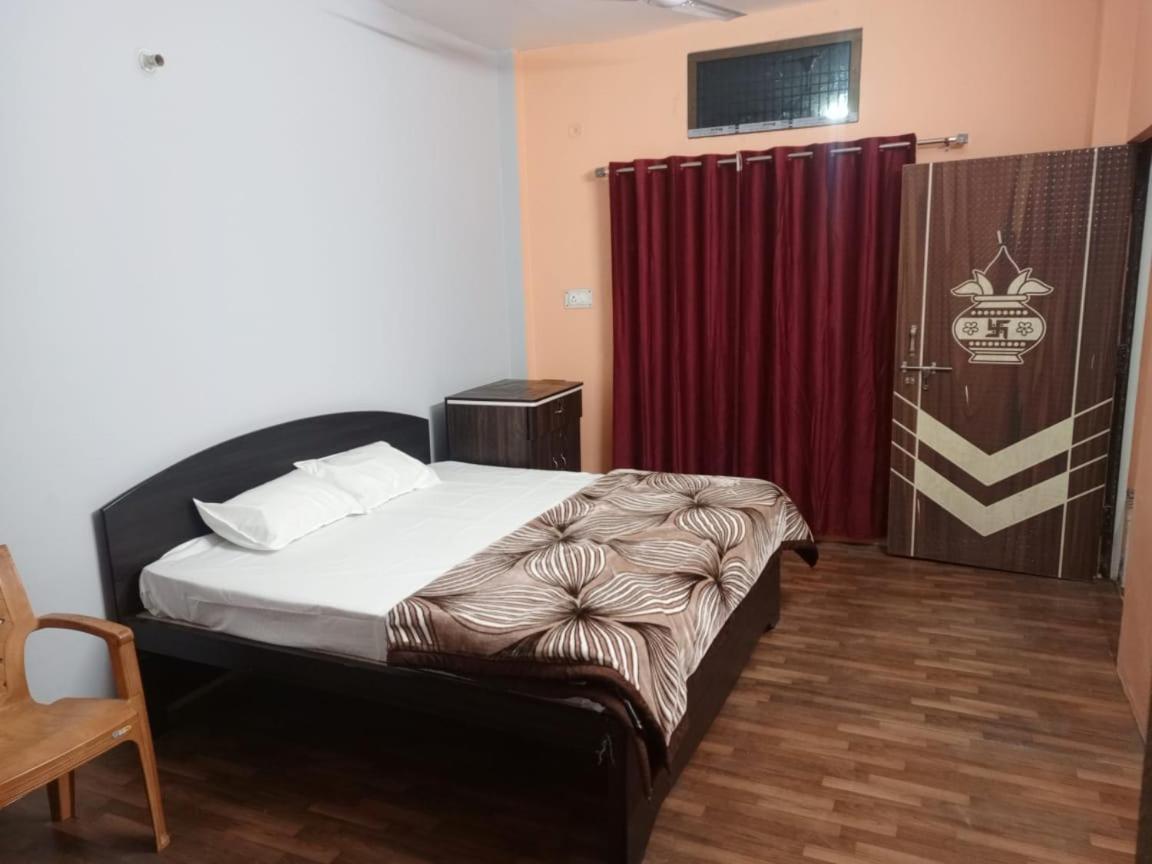 Shri Niwas Homestay Ayodhya 外观 照片