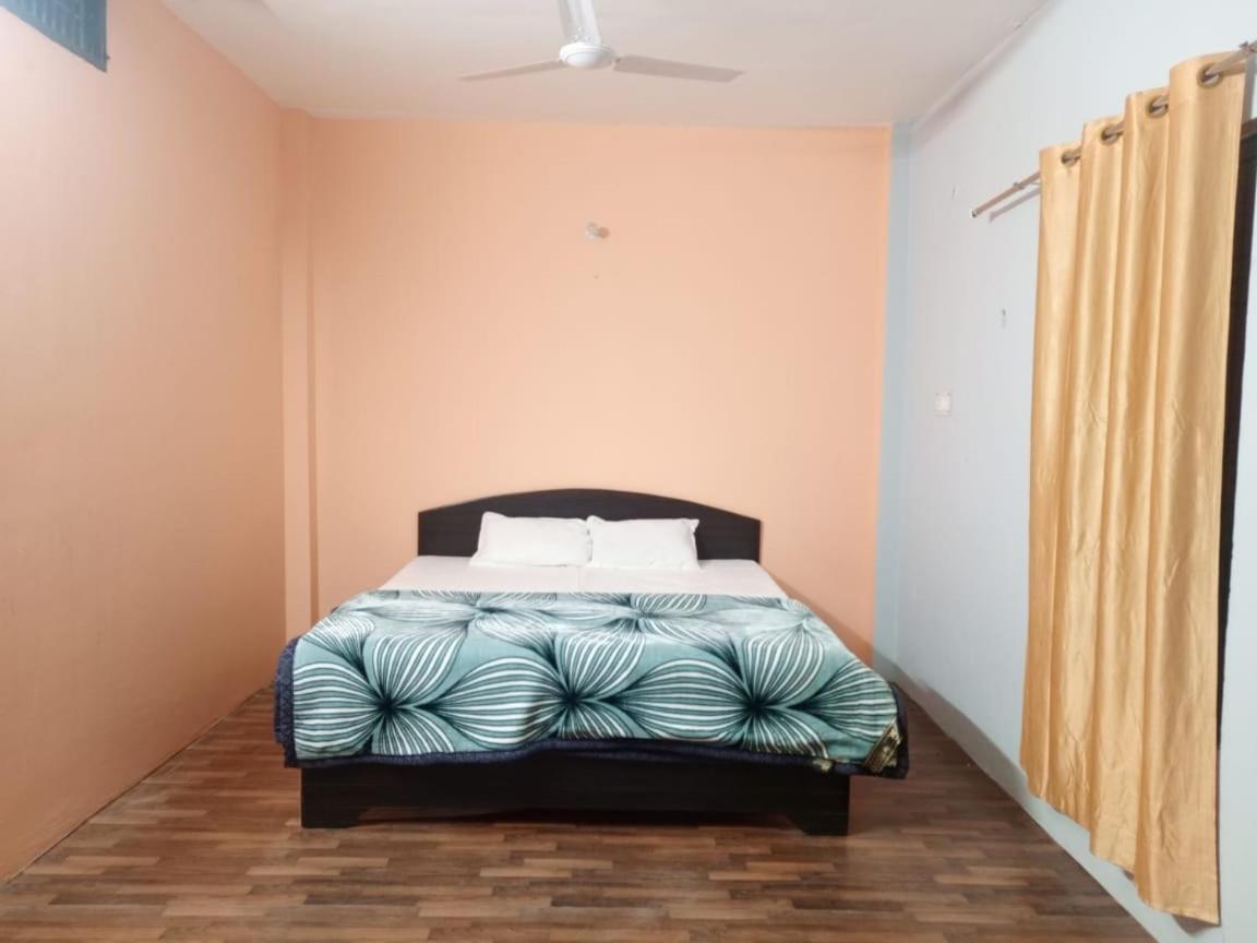 Shri Niwas Homestay Ayodhya 外观 照片